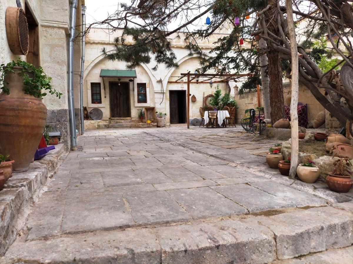 Armesos Cave Hotel Ürgüp Exterior foto